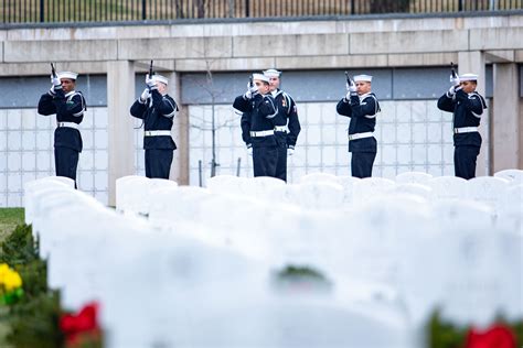 Navy Medal of Honor Recipient Laid to Rest at Arlington > United States ...