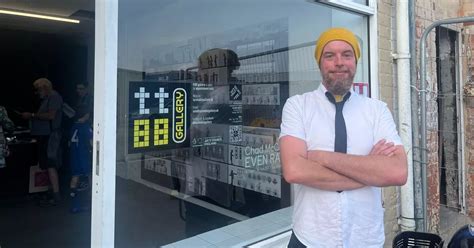 Grimsby's up-and-coming art scene expands further as second Turntable Gallery opens on Grimsby ...