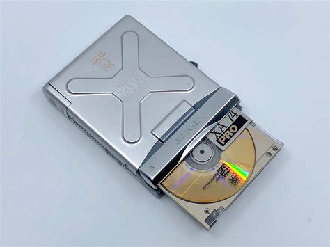 Sony Walkman MZ-EP11 Portable MiniDisc Player