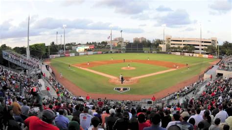 Miami Hurricanes Baseball Time Lapse 4/6/13 - YouTube