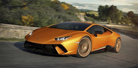 Lamborghini has already built 9,000 Huracáns