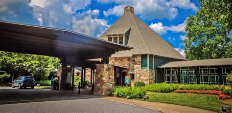 The 10 Best Mountain Resorts in GA to Visit - Blue Ridge Mountains Travel Guide