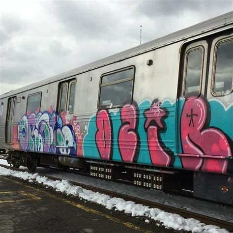 New York Graffiti- NYC Graffiti Trains and Subway with Old School ...