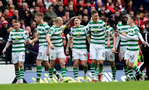 John Hartson praises Celtic winger James Forrest