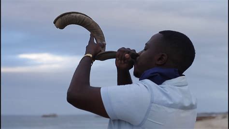 secrets to blow to blowing a shofar #shofar #shofarblowing #worship # ...