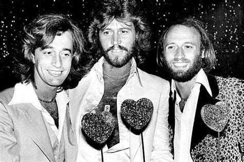 Robin Gibb dies at 62; rose to pop fame as one-third of the Bee Gees - Los Angeles Times