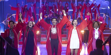 ‘High School Musical: The Musical: The Series’ Season 4 Review: A Shaky ...