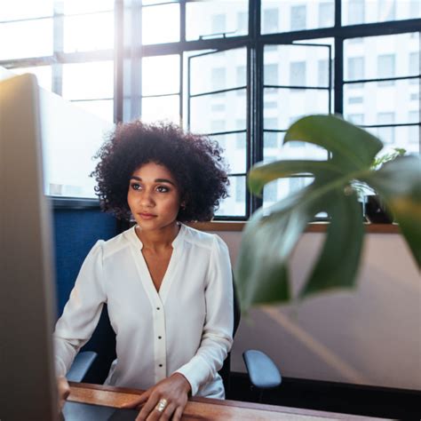 5 Black Women Entrepreneurs to Support this Black History Month & Beyond, Part I