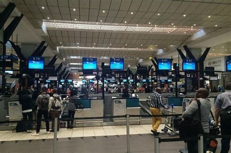 Arrival and Departure Airport Transfer: O.R. Tambo Airport to Johannesburg