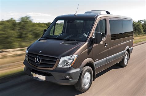 2014 Mercedes-Benz Sprinter Gets Reviewed by Truck Trend - autoevolution