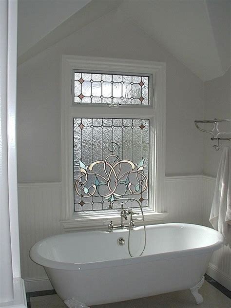 20+ Frosted Glass Bathroom Windows – The Urban Decor