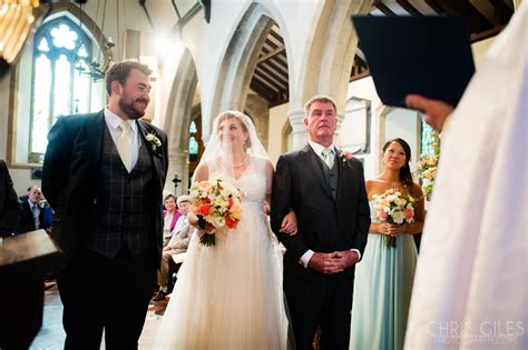 A Tipi Wedding in the country near London - Chris giles Photography