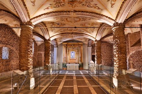 A sinister visit to the Chapel of Bones in Evora | Portugal