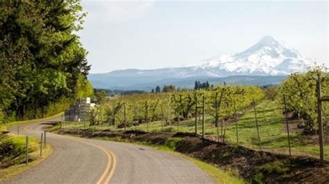 Troutdale, Oregon | Restaurants, Lodging, & Events