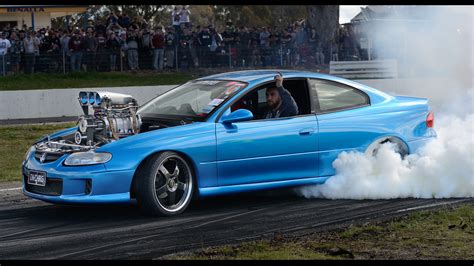 Blown Holden Monaro burnout IN-CHARG - fullBOOST