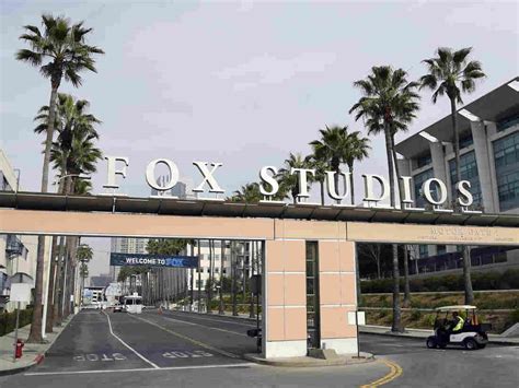 Disney-Fox Entertainment Merger Is Official In $71.3 Billion Deal : NPR