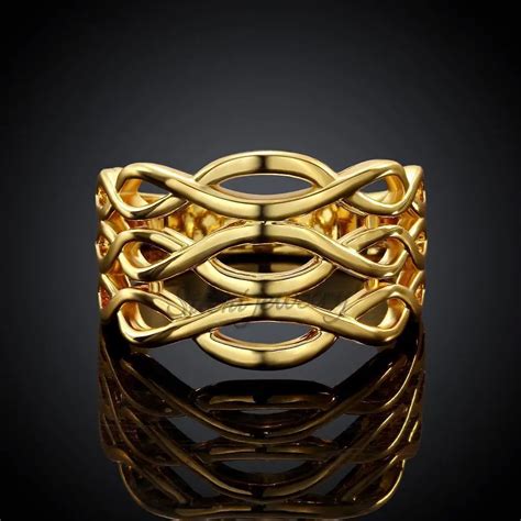 Popular Ring Design: 25 Beautiful Gold Ring Design For Female Without Stone