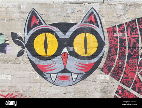 Graffiti cat hi-res stock photography and images - Alamy