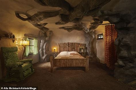 Get into my swamp! Shrek fans can now stay in the beloved ogre's tree house for free | Daily ...