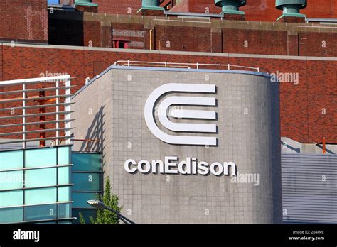 The Con Edison logo at its East River Generation Station in Manhattan ...