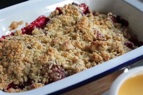 Our Plum Crumble Recipe - What the Redhead said