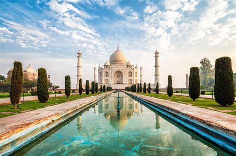 7 Wonders Of The World: A Guide To Traveling To These Amazing Places - WorldAtlas