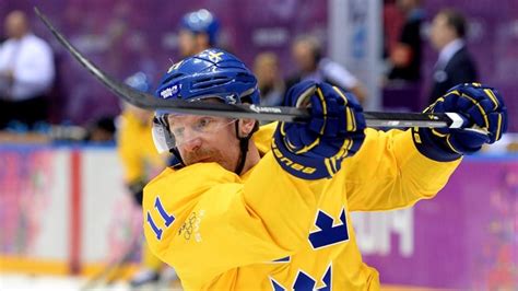 IIHF Hall of Fame inductee Daniel Alfredsson 'happy' in retirement | CBC Sports