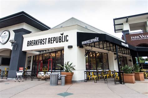 Breakfast Republic Begins Providing Meals in Mission Valley - Eater San Diego