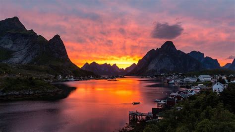 Norway Reine Lofoten at Sunset Image - ID: 291917 - Image Abyss