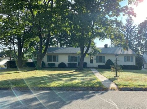 Newington CT Single Family Homes For Sale - 8 Homes | Zillow