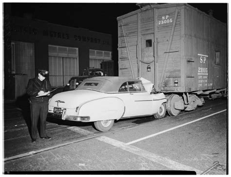 35 Incredible Photos That Capture Traffic Accidents of California From the 1950s ~ Vintage Everyday