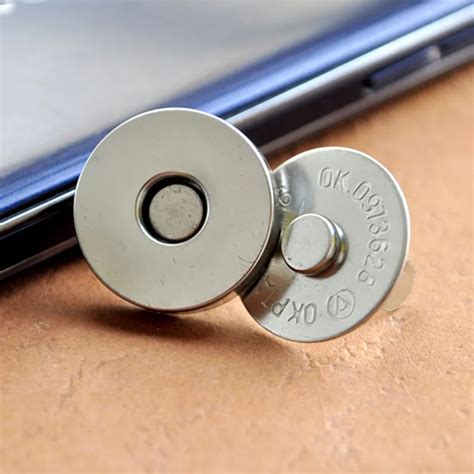 18mm DIY silver accessories Lady bags Magnetic button Magnet buckle ...