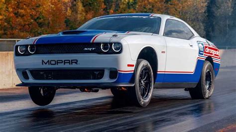 Dodge Challenger Drag Pak Debuts To Dominate The Quarter-Mile