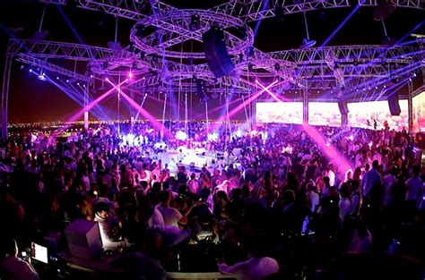 Saudi Arabia's First 'Halal Nightclub' Opens, Then Gets Shut Down The ...