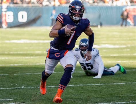 What channel is Chicago Bears game today? (1/1/2023) FREE LIVE STREAM ...