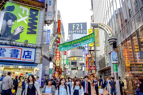 Shibuya: The Heart of Street Fashion - The True Japan