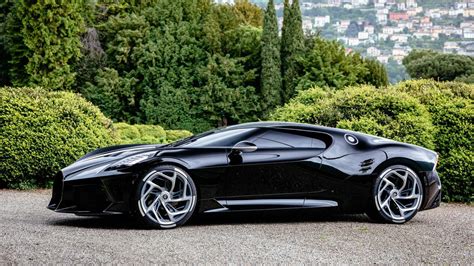 Bugatti La Voiture Noire - specifications, photo, video, review