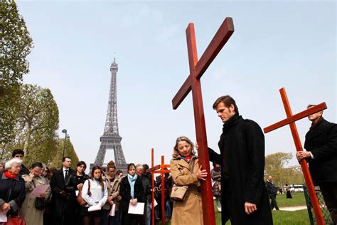 (Slideshow) 10 Good Friday traditions from around the world