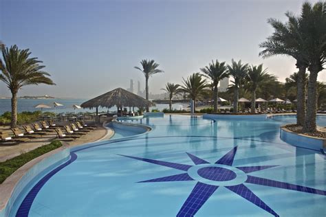 Classic Resorts | Hilton Abu Dhabi