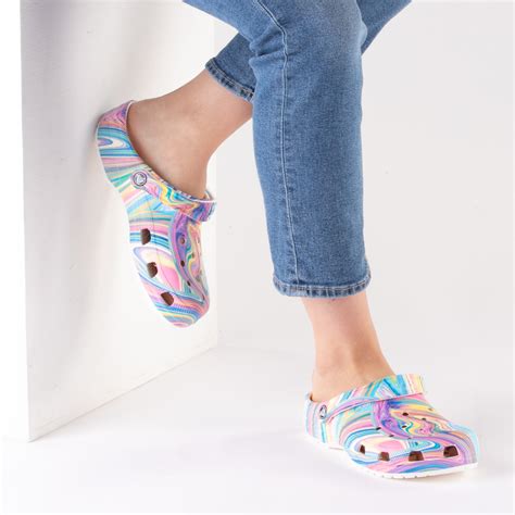 Crocs Classic Marble Clog - White / Marbled Pastel Multicolor | Journeys