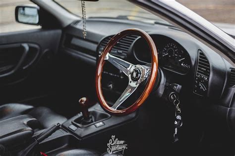 Interior BMW E36 Ini Juga Enggak Kalah Kece, Klop Dengan Eksteriornya - GridOto.com