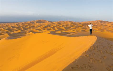 Dive into Erg Chigaga’s vast dunes | Evaneos