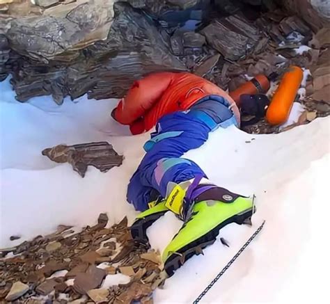 Death on Everest: What Happens to the Bodies on Mount Everest?