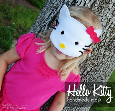 Simple Hello Kitty Costume – REASONS TO SKIP THE HOUSEWORK