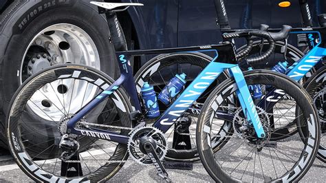 La Canyon Aeroad CFR sigue siendo la Flat Stage Bike de Movistar a ...