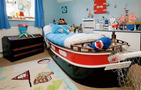 Titanic Boat Bed | Projetos quarto menina, Mobília de quarto de criança, Quarto de rapaz