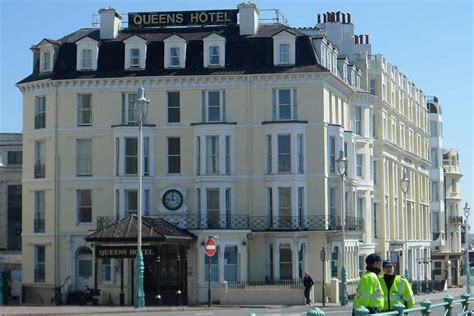 Queens Hotel in Brighton, East Sussex | englandrover.com