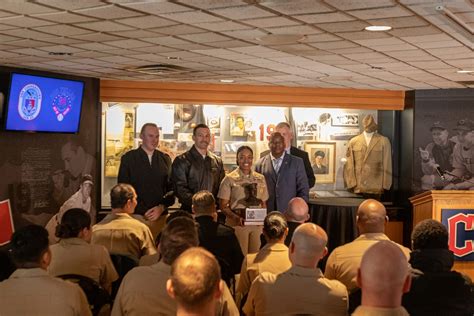 DVIDS - Images - Bob Feller Bust Presentation to crew of USS Cooperstown (LCS 23) [Image 4 of 10]