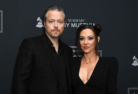 Jason Isbell files for divorce from wife Amanda Shires after 10 years of marriage - ABC News