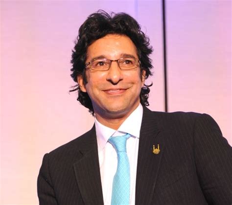 Wasim Akram (Cricketer) Height, Age, Wife, Children, Family, Biography ...